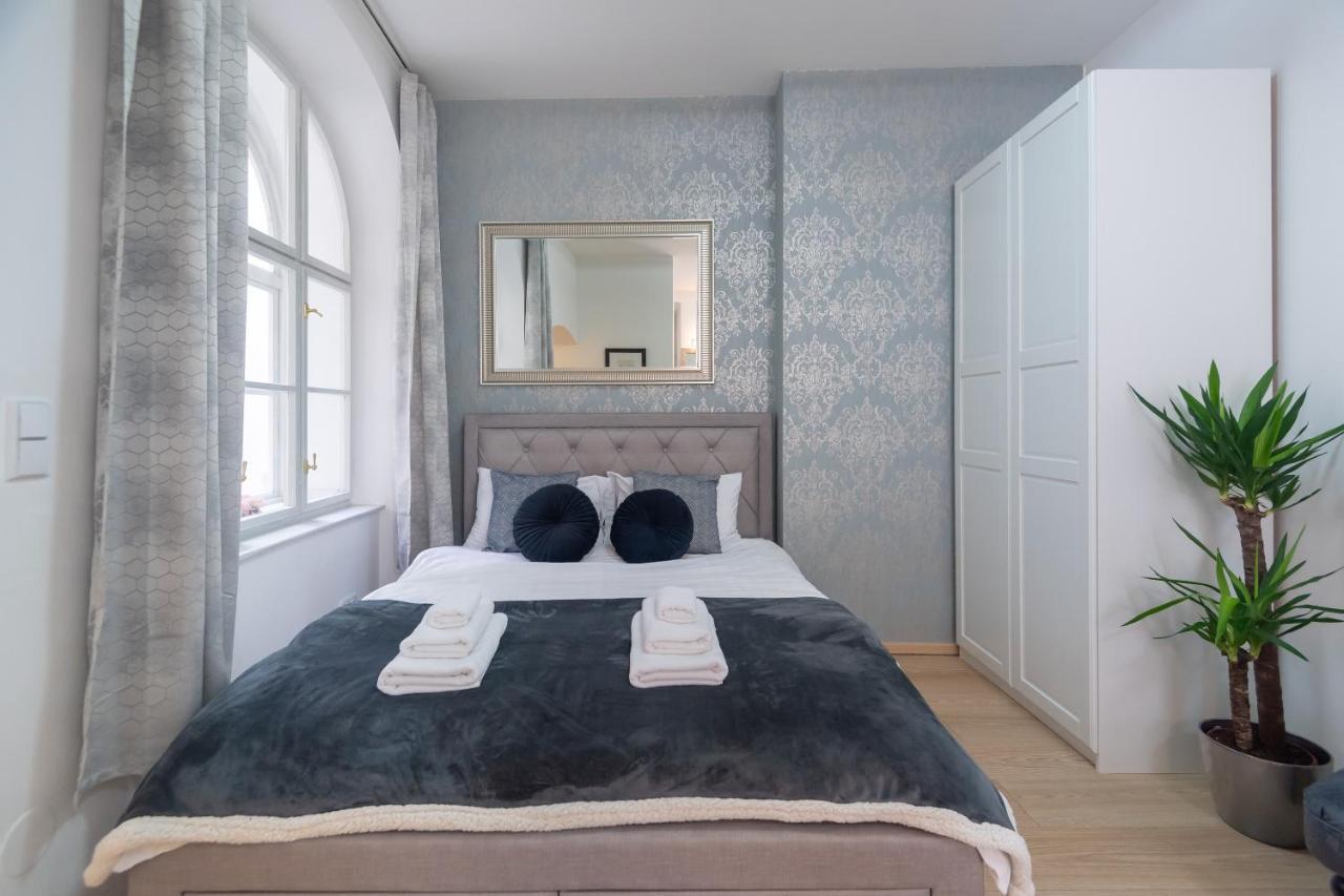 Quiet Apartment In The Heart Of Old Town Centre ปราก ภายนอก รูปภาพ